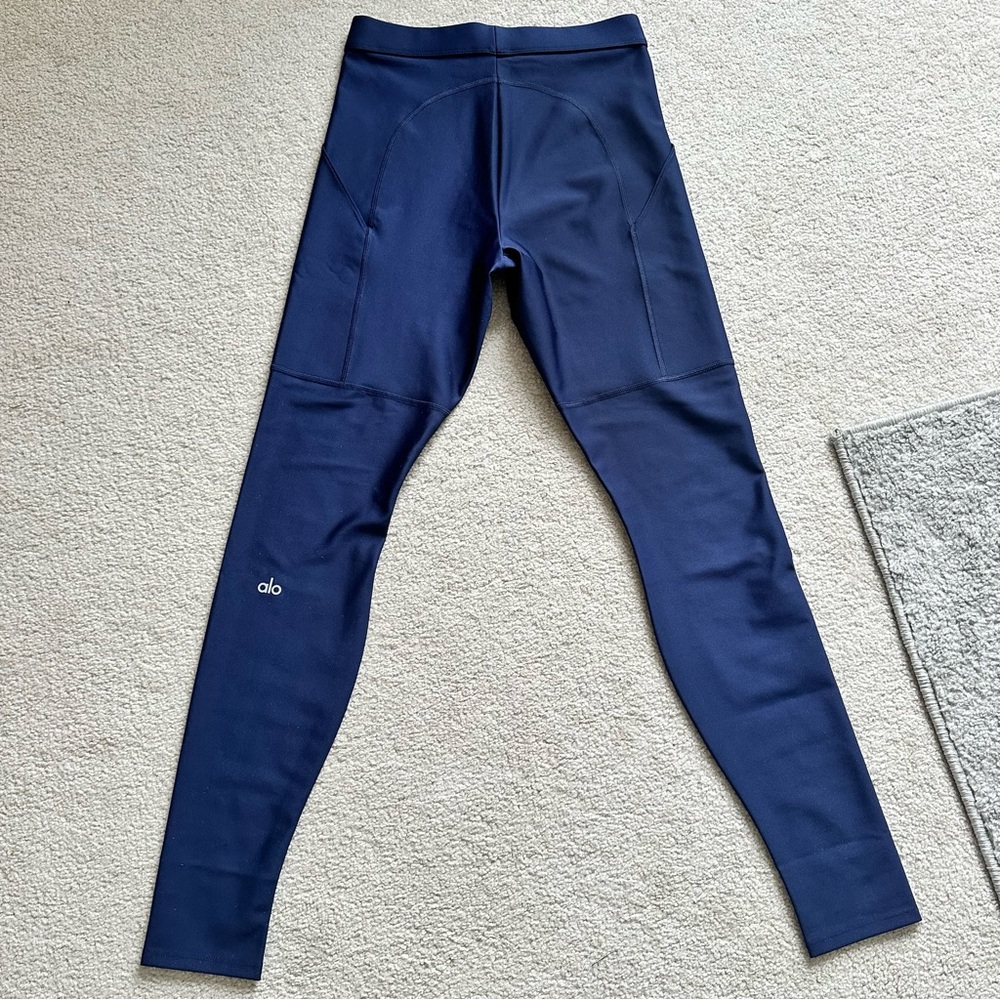 Alo Yoga - High Waist 4 Pocket Utility Legging (Navy Blue)